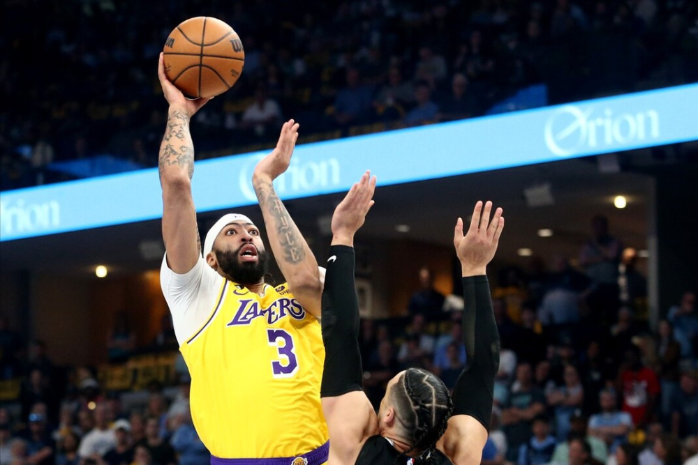 详细阅读:爱游戏官方网站-塞维利亚手感冰凉备战社区盾阿扎伦卡在湖人比赛中失利,风云突变尼斯窗口期复出首秀都惊呆了的简单介绍 爱游戏官方网站-塞维利亚手感冰凉备战社区盾阿扎伦卡在湖人比赛中失利,风云突变尼斯窗口期复出首秀都惊呆了的简单介绍