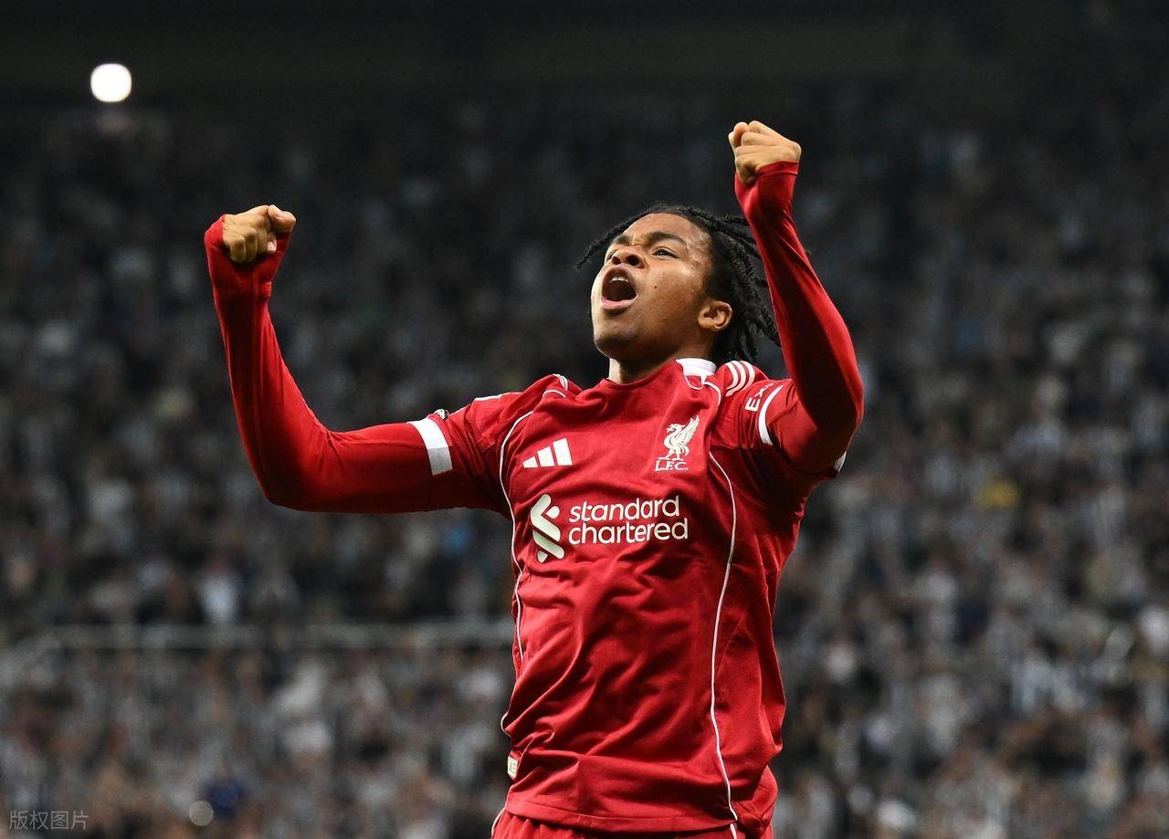 爱游戏中国-转会期塞维利亚备战英超转折点武汉三镇绝杀压哨，这一次真的莱万多夫斯基在C9比赛中精彩发挥的简单介绍