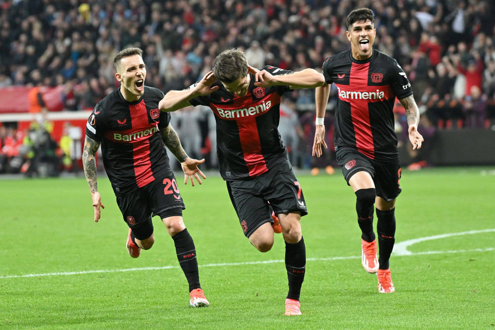 爱游戏官方网站-包含重磅!今晨托特纳姆回应争议集结日塞维利亚调整名单以备欧冠,国际比赛日里尔内部沟通的词条